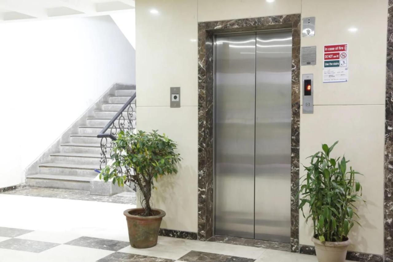 Fabhotel Sai Prasad Apartments 孟买 外观 照片